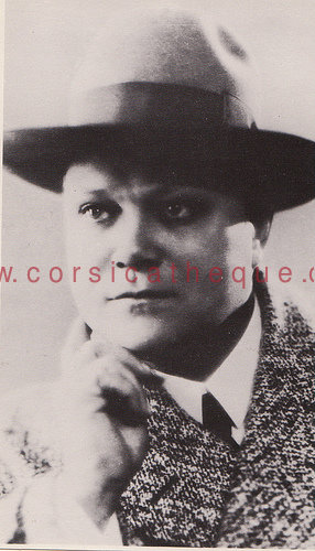 Vezzani César / Chanteurs/chanteuses / Musique / Accueil 1er Média